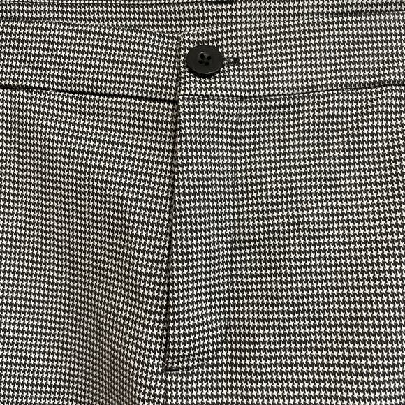 CJ Banks Plus Size Mid Rise Trouser Pants Size 22W Black White Shape Fit NWT - Picture 3 of 10